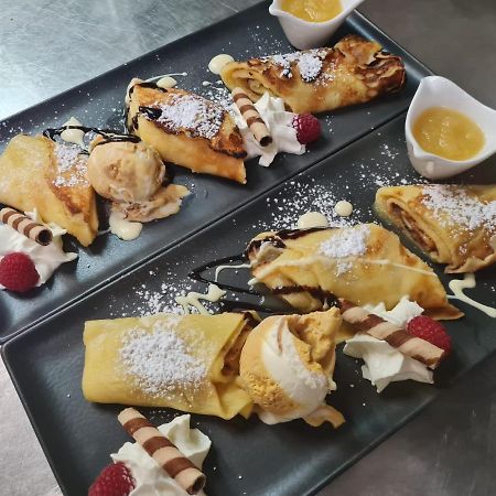 Hotel & Gasthaus Zum Eichenkranz Лукенвалде Екстериор снимка